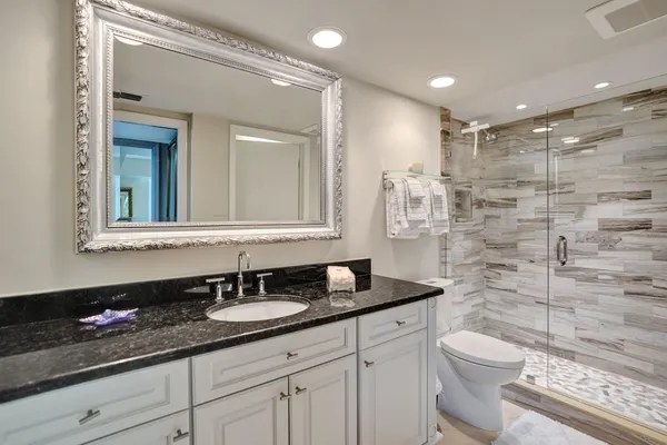 $13,000 | 100 Southeast 5th Avenue, Unit 406, Boca Raton, FL 33432