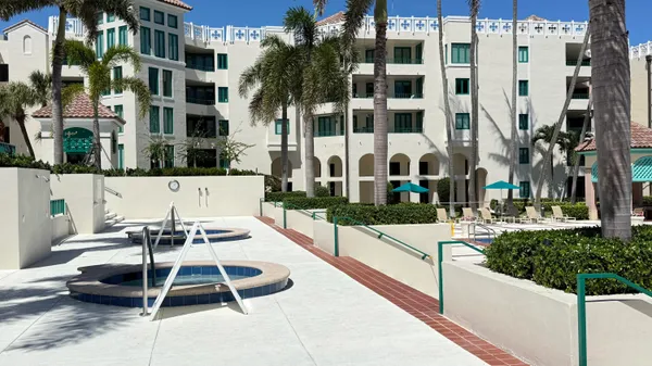 $13,000 | 100 Southeast 5th Avenue, Unit 406, Boca Raton, FL 33432