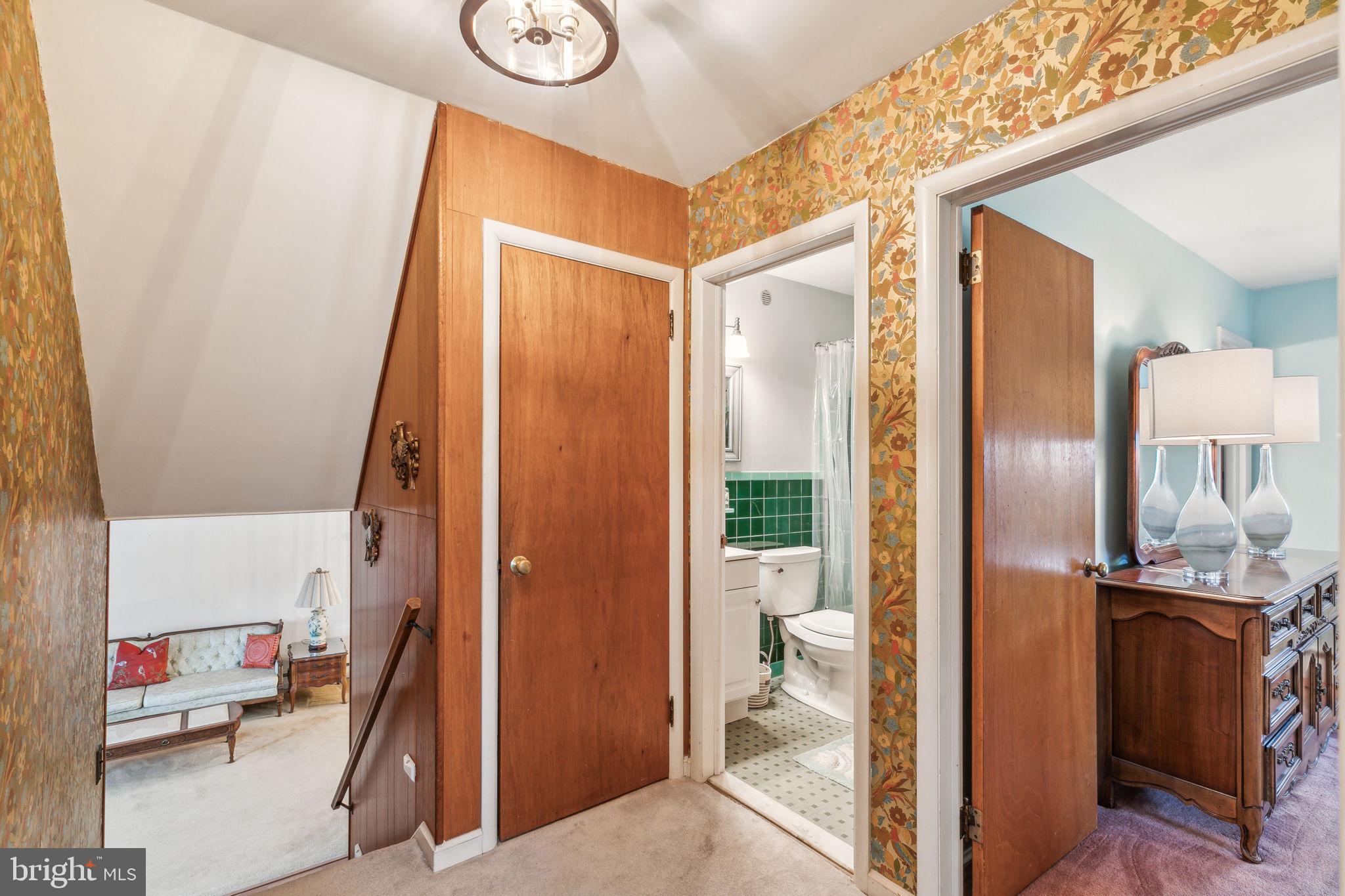 107 Dale Road Willow Grove, PA 19090 - Photo 16 of 39 Gallery Image 16