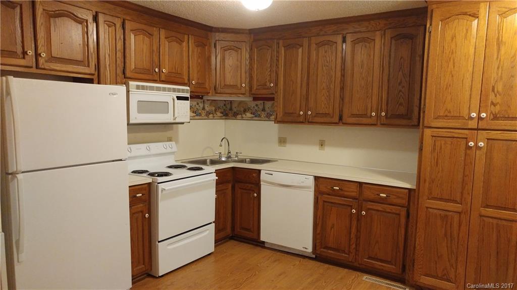 624 Breckenridge Road, Unit 7 Kannapolis, NC 28083 - Photo 2 of 16 Gallery Image 2