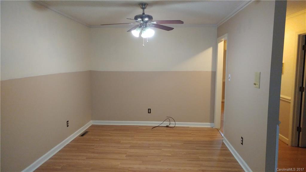 624 Breckenridge Road, Unit 7 Kannapolis, NC 28083 - Photo 6 of 16 Gallery Image 6