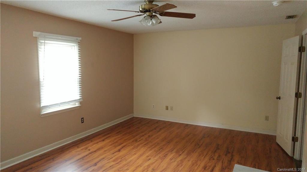 624 Breckenridge Road, Unit 7 Kannapolis, NC 28083 - Photo 9 of 16 Gallery Image 9