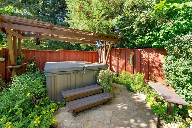 $1,899,000 | 3299 Runnymede Court, Pleasanton, CA 94588