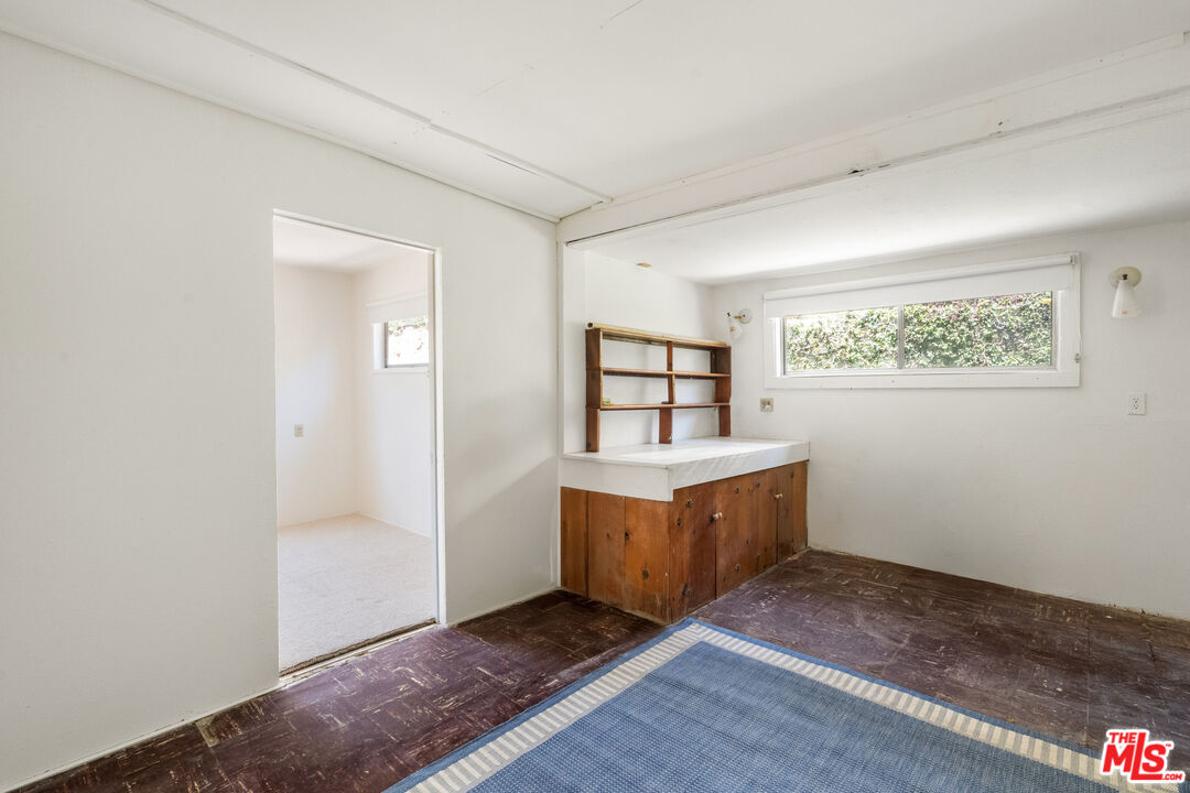 3104 Roderick Place Los Angeles, CA 90065 - Photo 16 of 31 Gallery Image 16