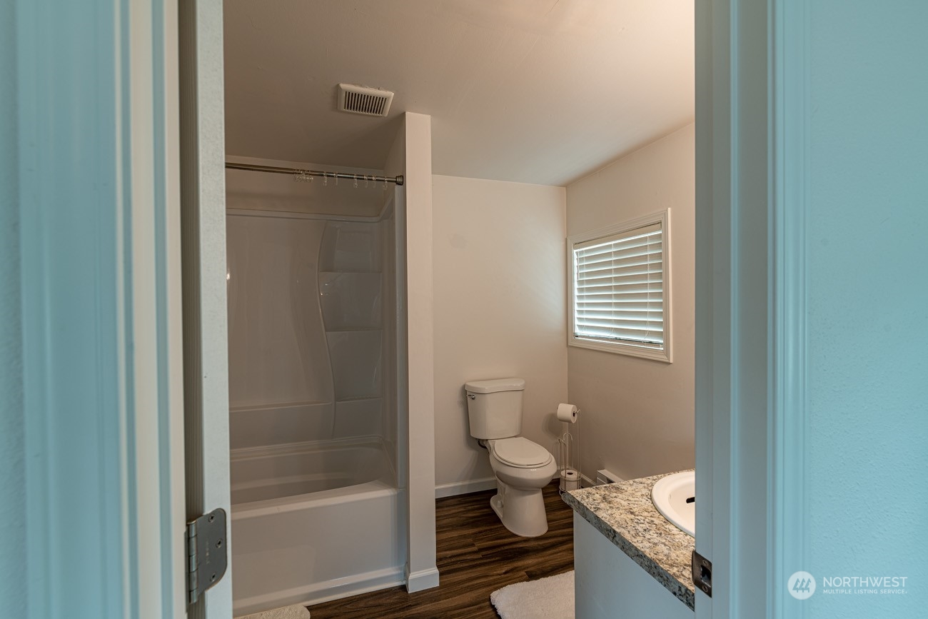 139 West Frostad Road Oak Harbor, WA 98277 - Photo 21 of 39 a bathroom with a toilet and a shower