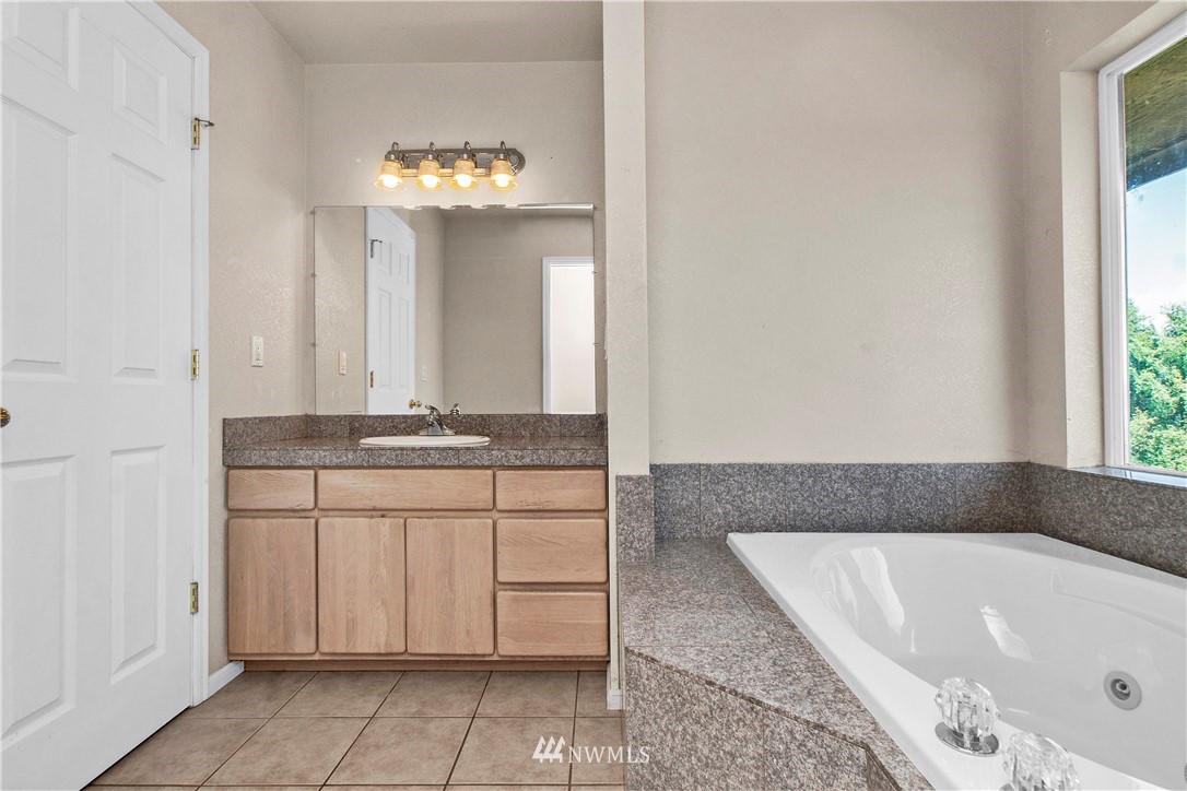 127 Buckley Road Toledo, WA 98591 - Photo 19 of 27