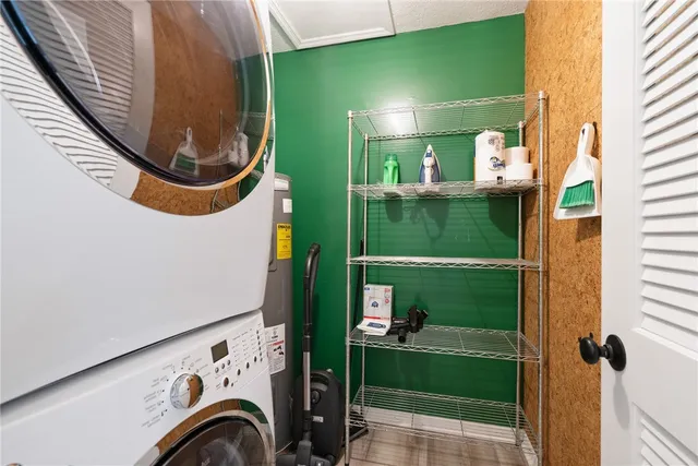 $9,000 | 1195 Winding Oaks Circle East, Unit 308, Vero Beach, FL 32963