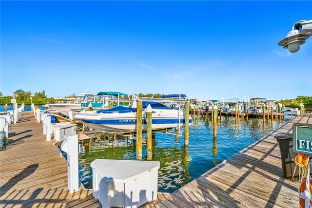 $9,000 | 1195 Winding Oaks Circle East, Unit 308, Vero Beach, FL 32963