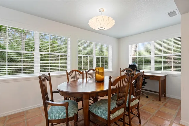 $9,000 | 1195 Winding Oaks Circle East, Unit 308, Vero Beach, FL 32963