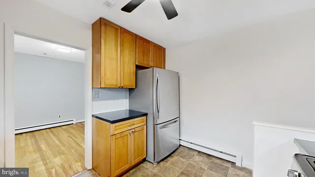 $398,000 | 147 Spruceglen Drive, Newark, DE 19711