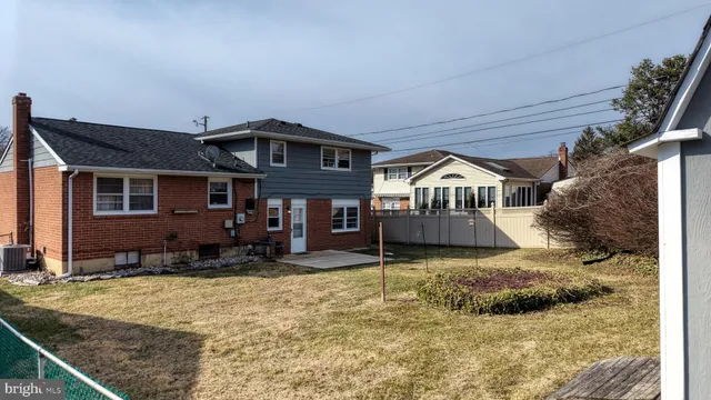 $398,000 | 147 Spruceglen Drive, Newark, DE 19711