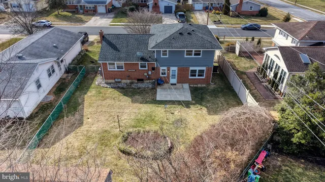 $398,000 | 147 Spruceglen Drive, Newark, DE 19711