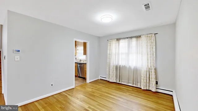 $398,000 | 147 Spruceglen Drive, Newark, DE 19711