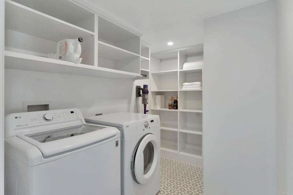 201 Sierra Ridge Drive Encinitas, CA 92024 - Photo 29 of 45 a utility room with dryer and washer