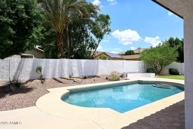 $899,000 | 7022 West Quail Avenue, Glendale, AZ 85308