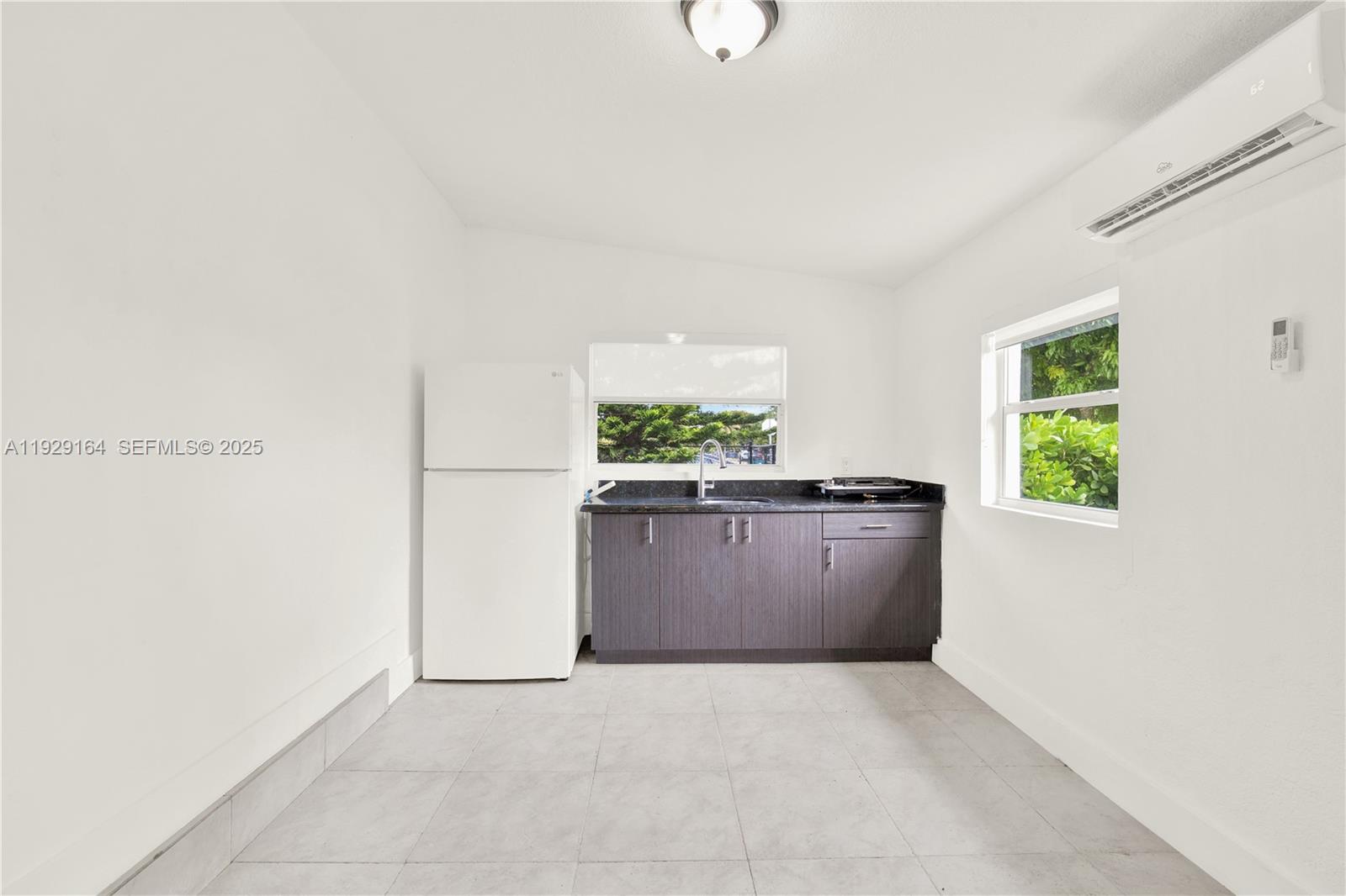 14310 Southwest 271st Terrace Homestead, FL 33032 - Photo 6 of 13