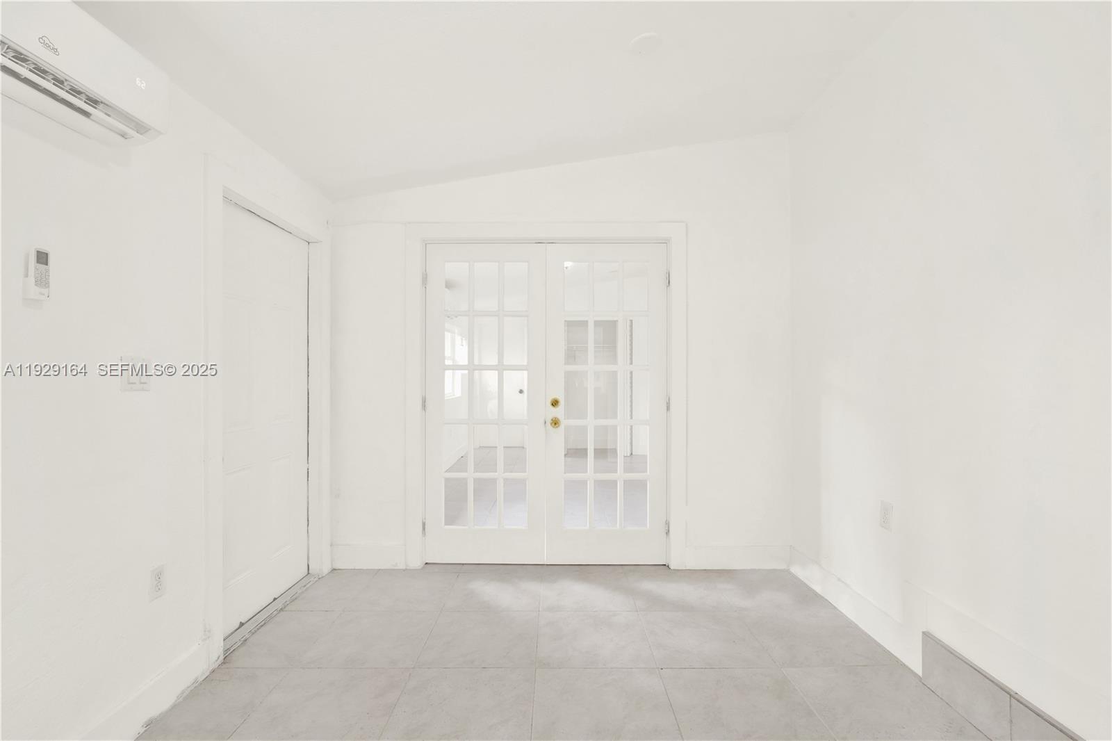 14310 Southwest 271st Terrace Homestead, FL 33032 - Photo 8 of 13