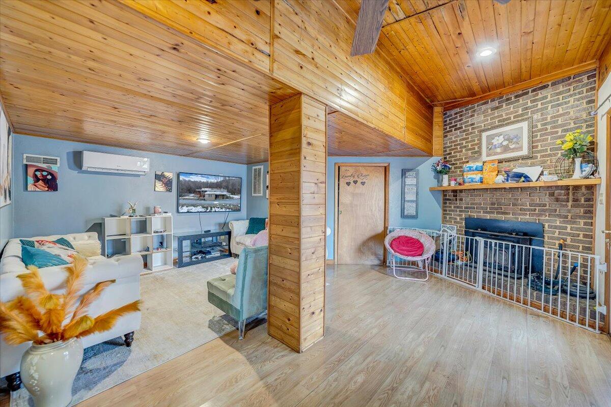 2412 Quarterwood Road Montvale, VA 24122 - Photo 25 of 40 30-MIB04006