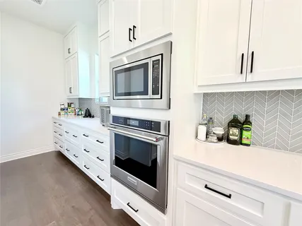 $869,900 | 113 Low River Lane, Georgetown, TX 78628