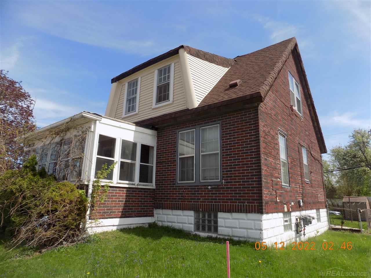 14540 East 9 Mile Road, Unit 2 Eastpointe, MI 48021 - Photo 4 of 10
