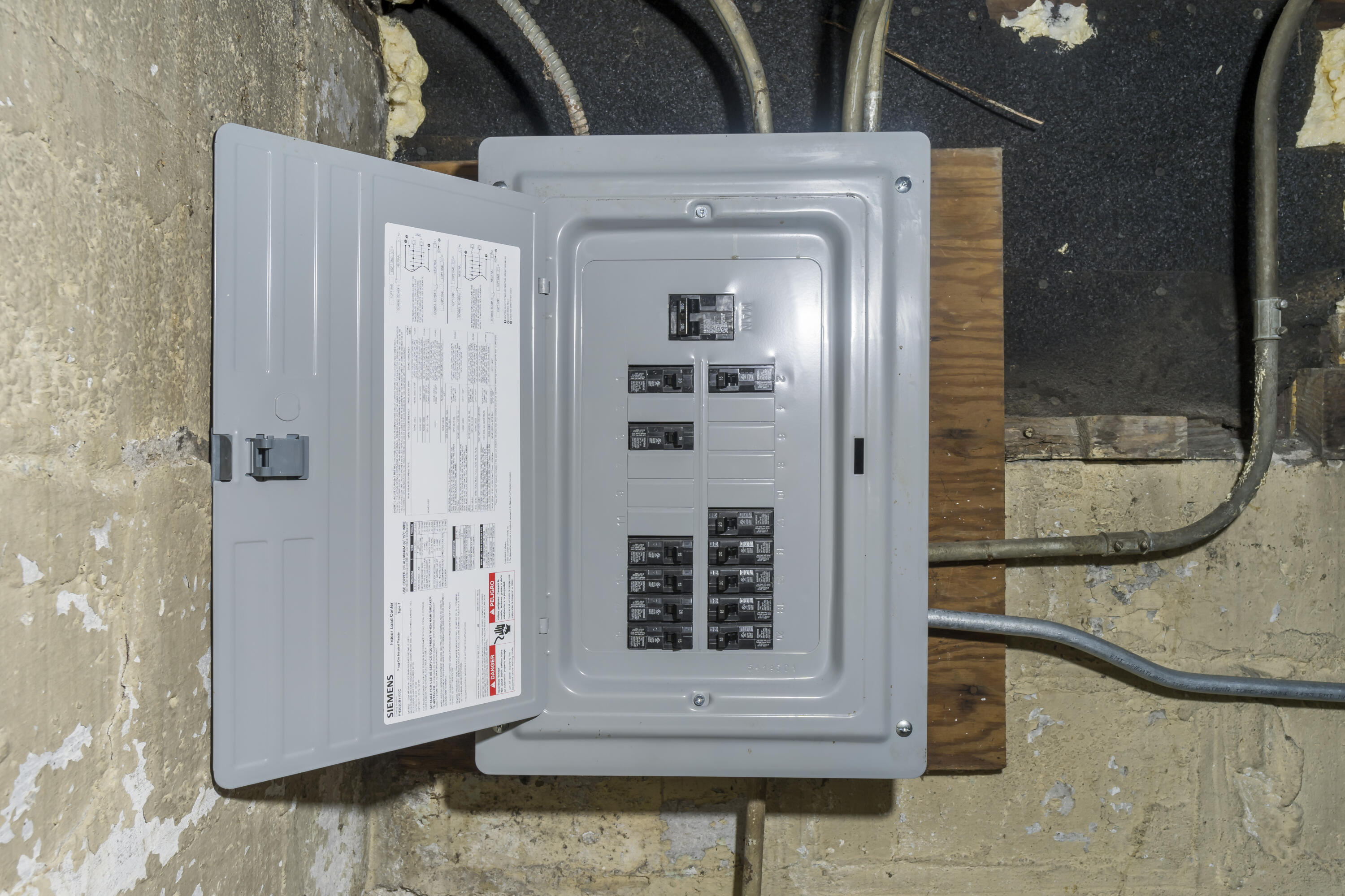 605 Mount Street Gary, IN 46406 - Photo 15 of 23 a view of front door of house