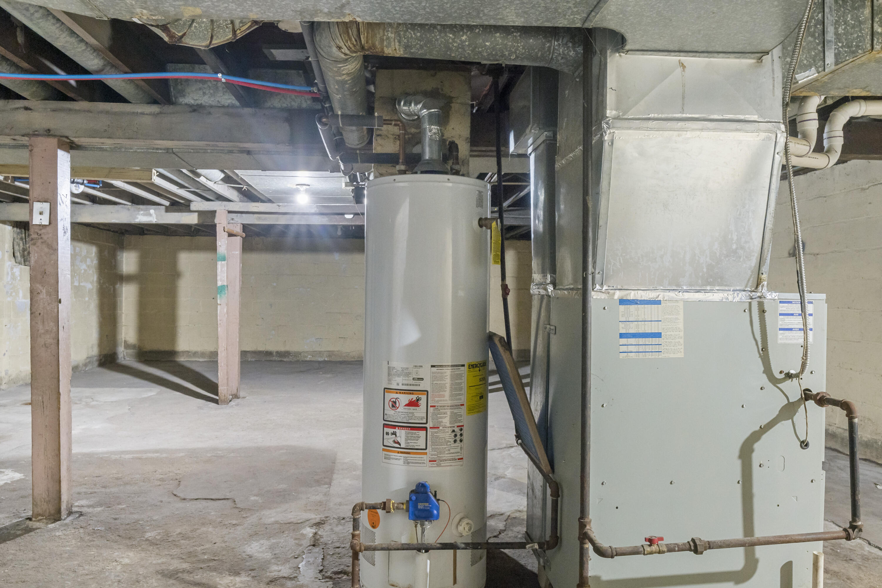 605 Mount Street Gary, IN 46406 - Photo 16 of 23 a close view of water heater room