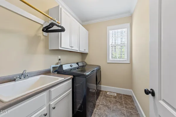 $769,000 | 670 Rockport Drive, Clayton, NC 27527