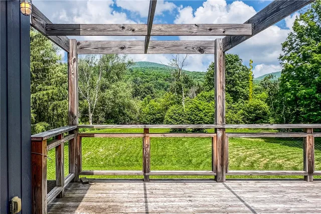 $490,000 | 4923 County Highway, Denver, NY 12421