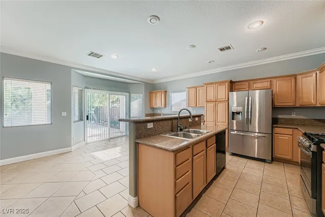 $470,000 | 6016 Star Point Court, North Las Vegas, NV 89081