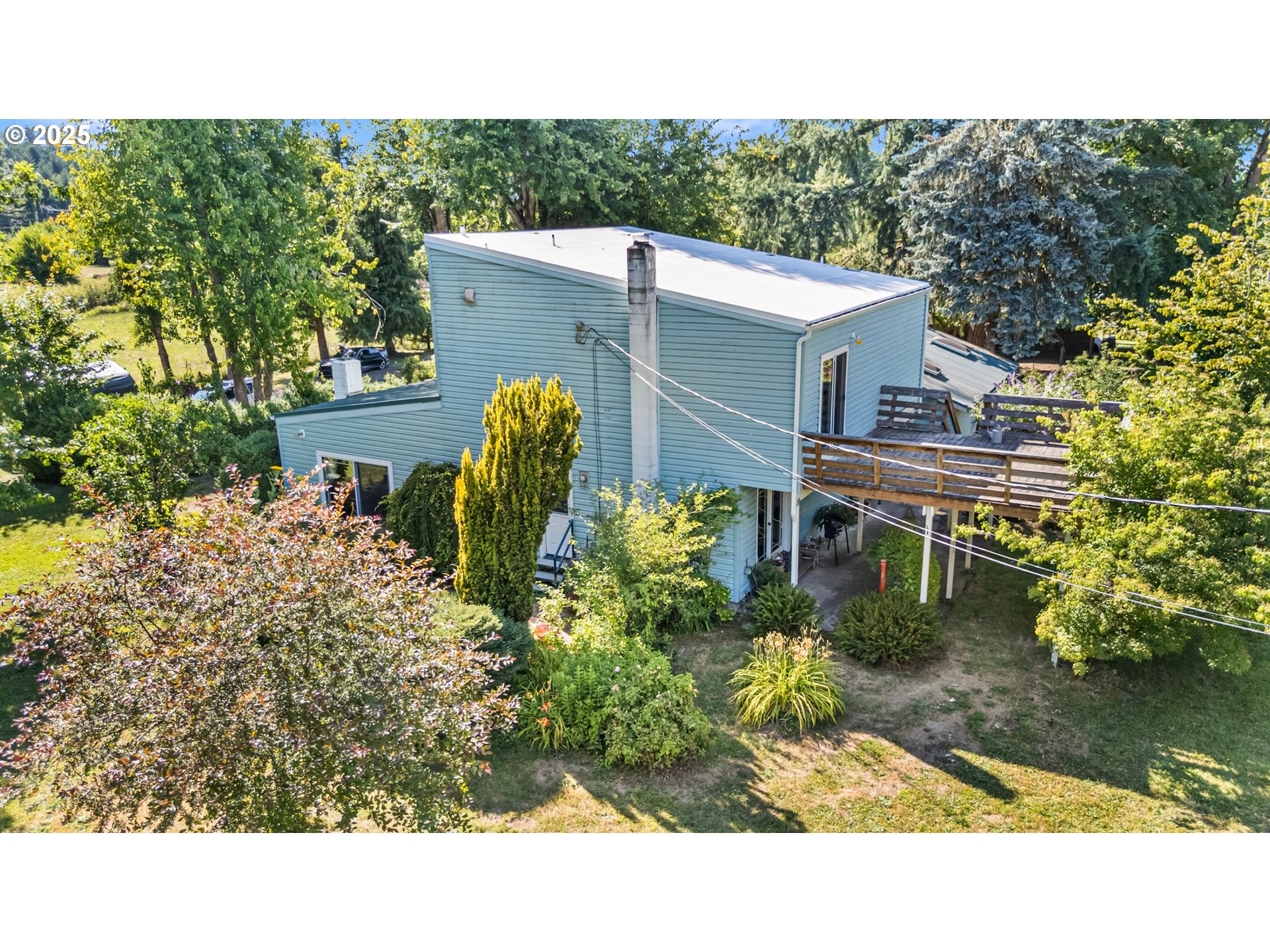 38350 McKenzie Highway Springfield, OR 97478 - Photo 4 of 34