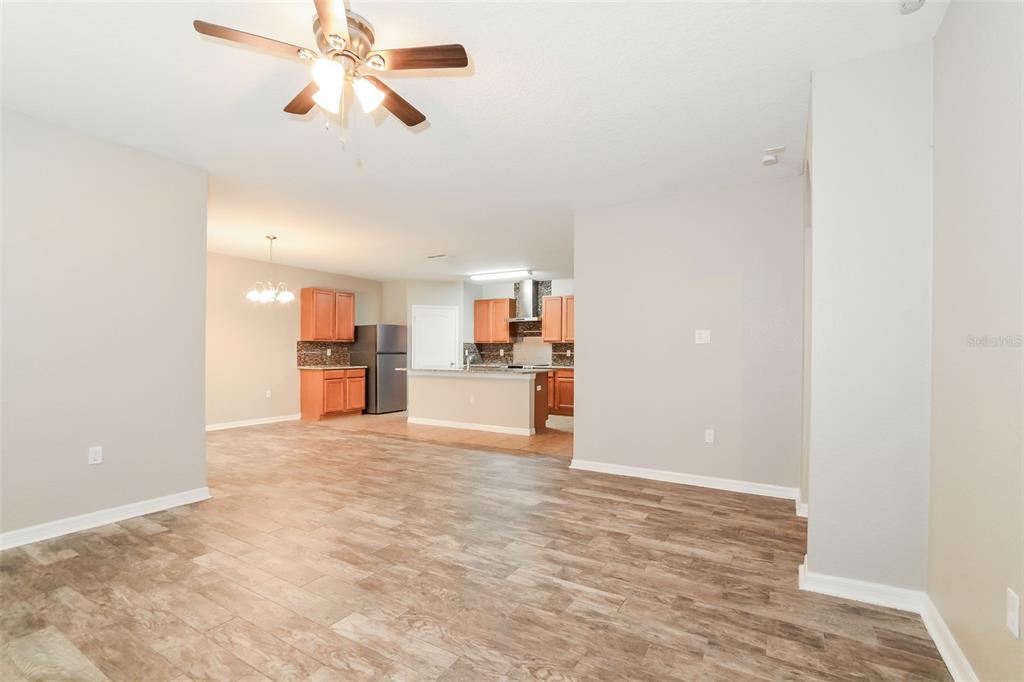 1897 Van Allen Loop Auburndale, FL 33823 - Photo 4 of 21