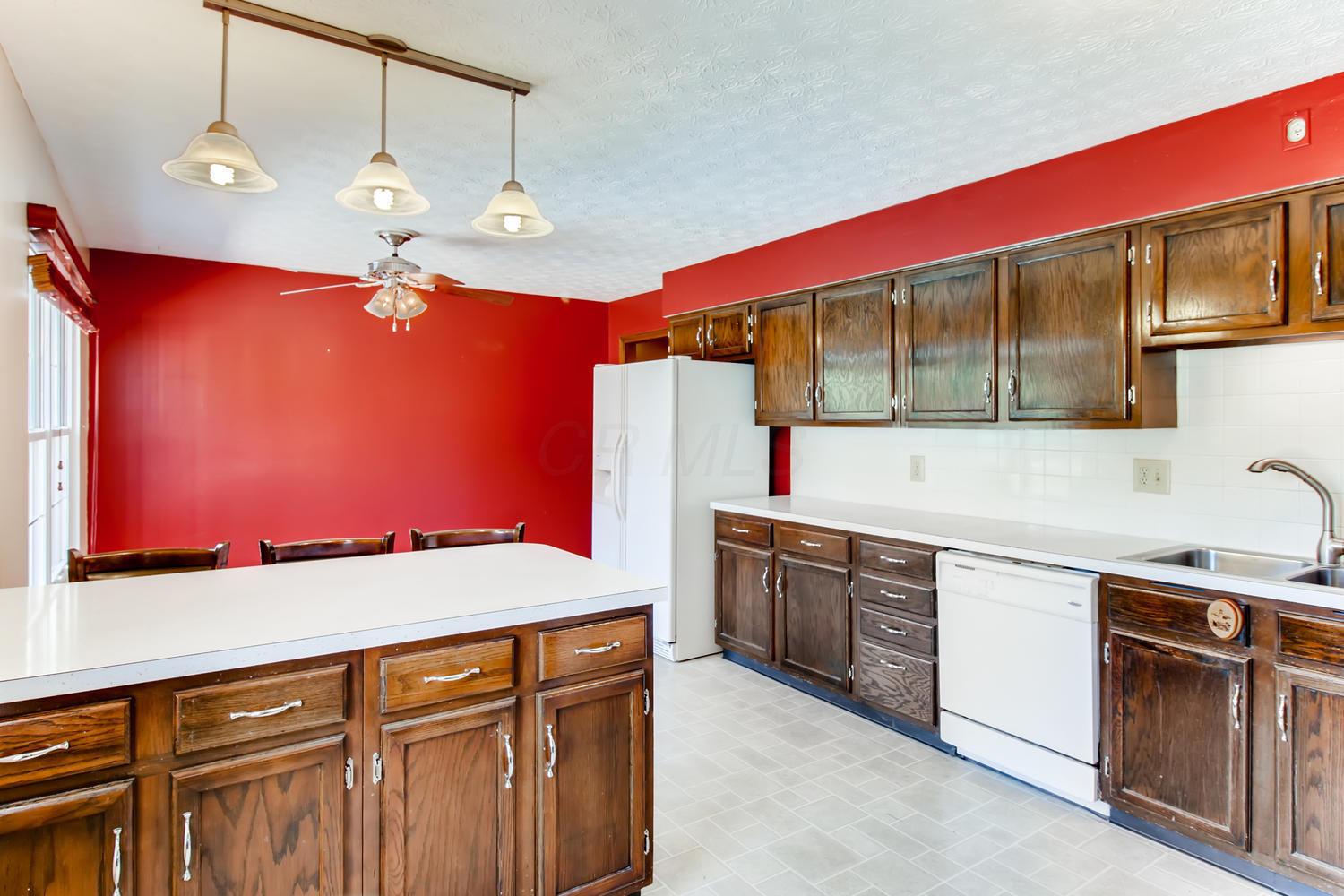 100 Coonpath Road Northwest Lancaster, OH 43130 - Photo 12 of 31