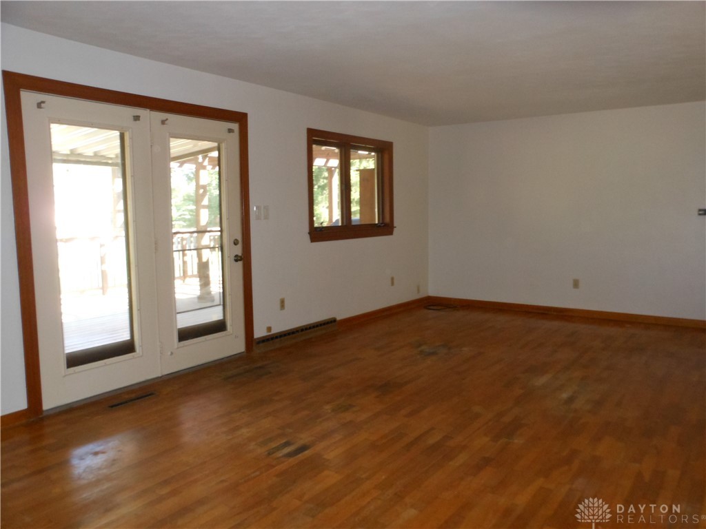 332 Beckenham Road Englewood, OH 45322 - Photo 13 of 96 Gallery Image 13
