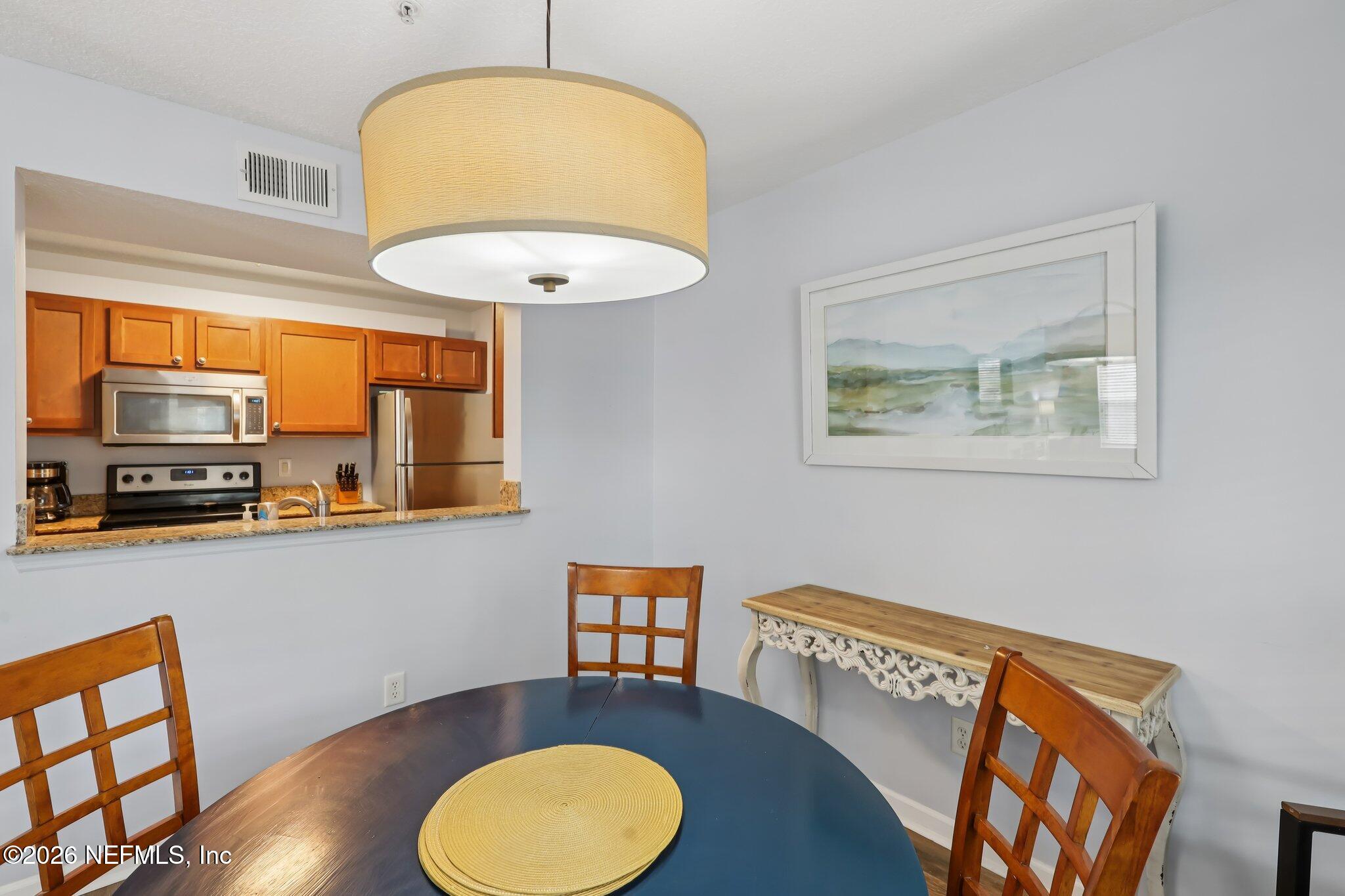 204 16th Street, Unit E St. Augustine, FL 32080 - Photo 11 of 32 11-web-or-mls-16th St-S2301-011