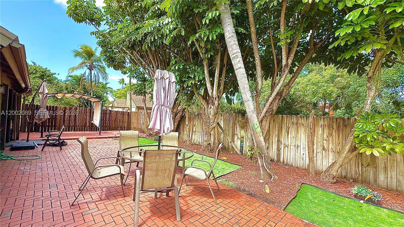 7531 Southwest 95th Place Miami, FL 33173 - Photo 28 of 31