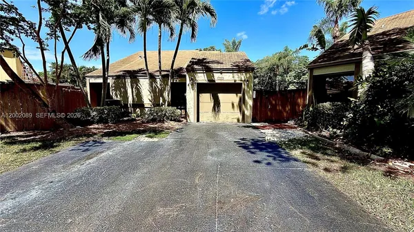 $4,500 | 7531 Southwest 95th Place, Miami, FL 33173