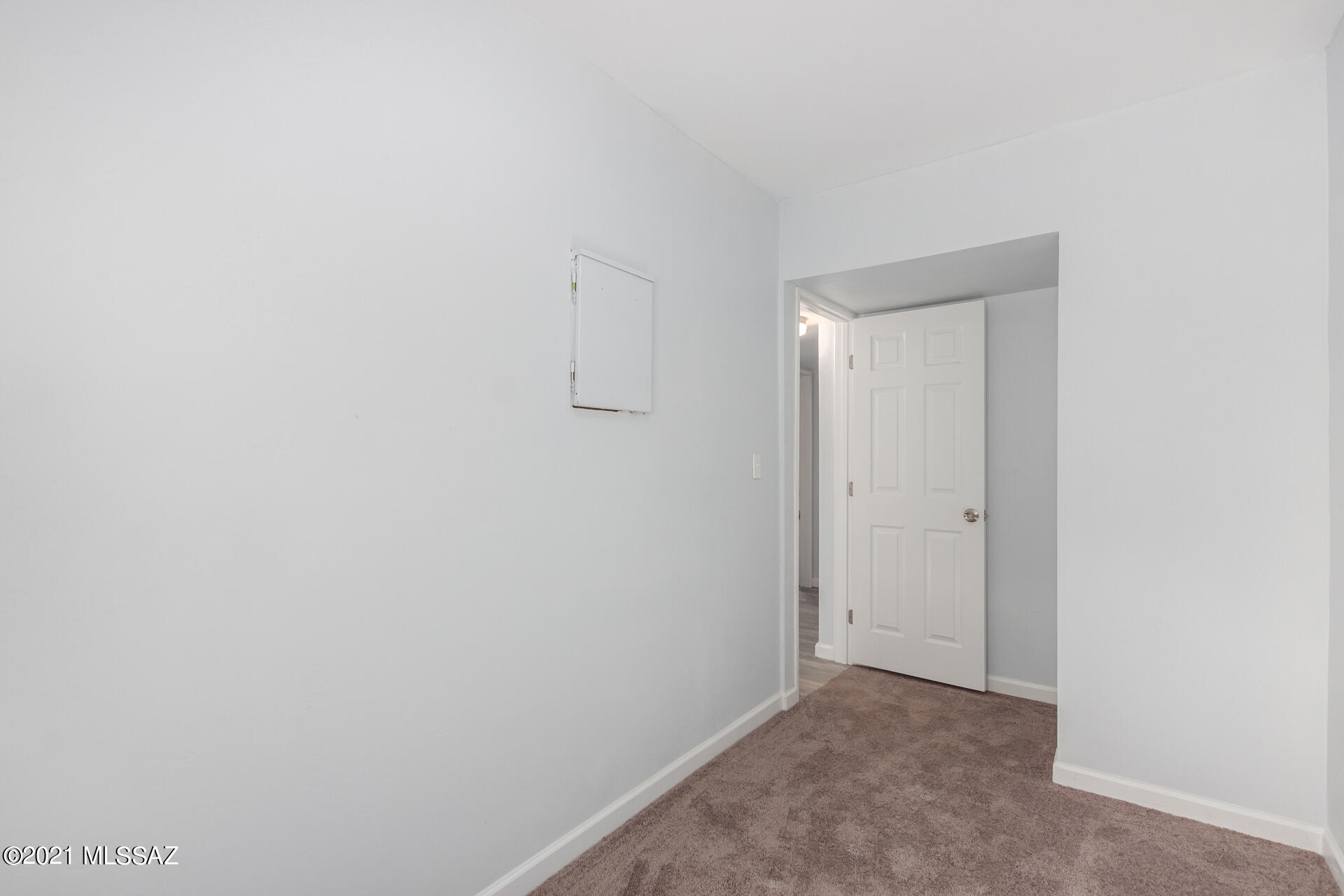 338 East Navajo Road Tucson, AZ 85705 - Photo 17 of 28 Gallery Image 17