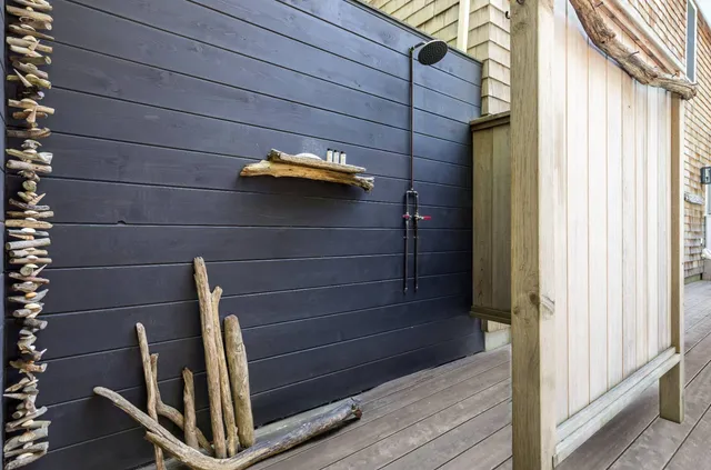 $50,000 | 763 Hands Creek Road, East Hampton, NY 11937