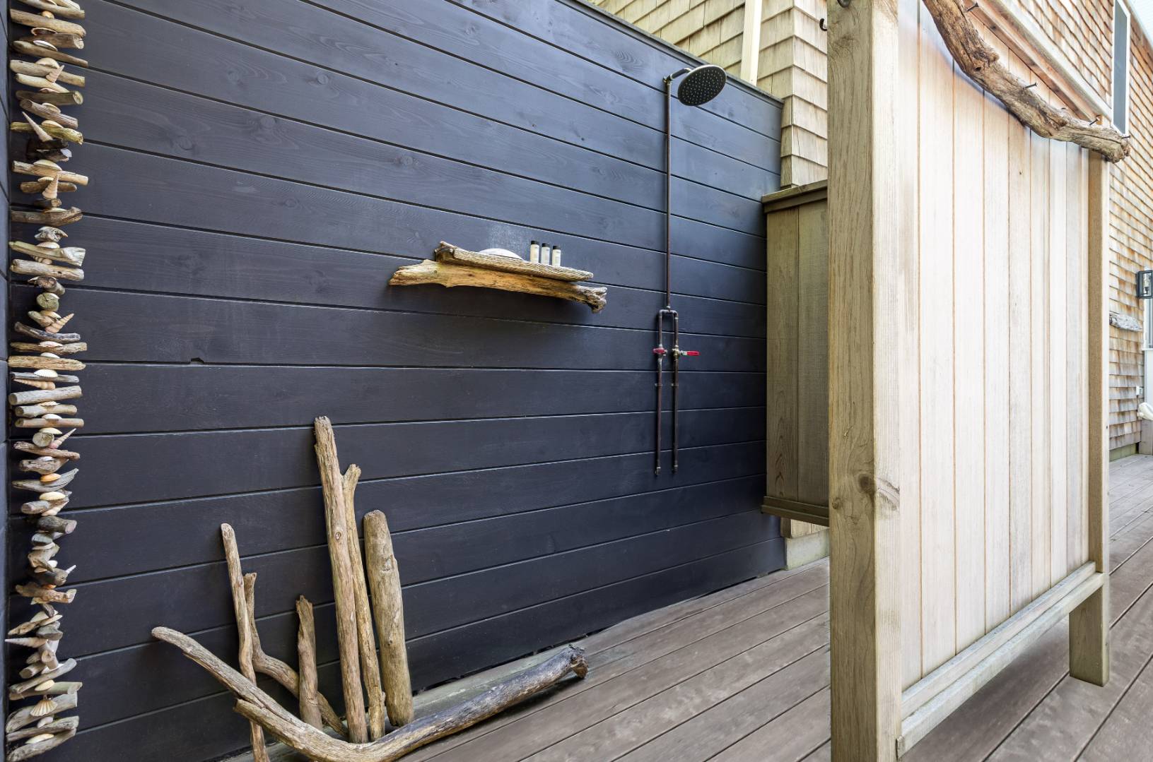 763 Hands Creek Road East Hampton, NY 11937 - Photo 13 of 21