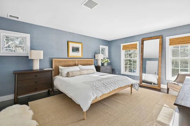 $50,000 | 763 Hands Creek Road, East Hampton, NY 11937