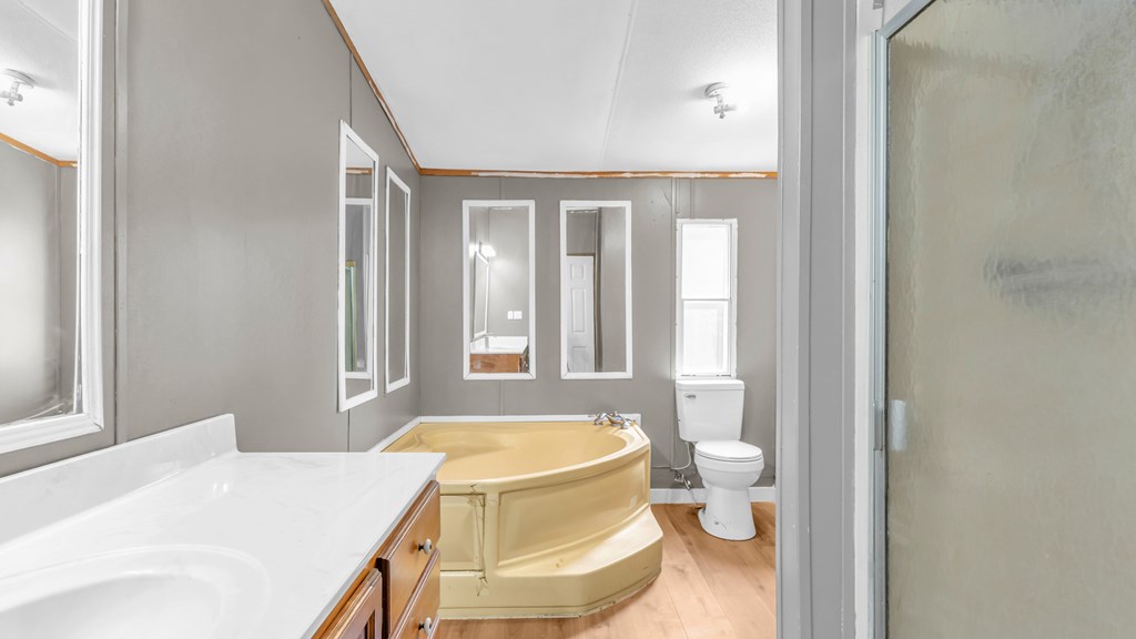 3250 Rolling Meadows Road Northwest Dalton, GA 30721 - Photo 12 of 24 Gallery Image 12