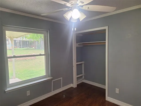 $2,200 | 209 Hudson Street, Crowley, TX 76036