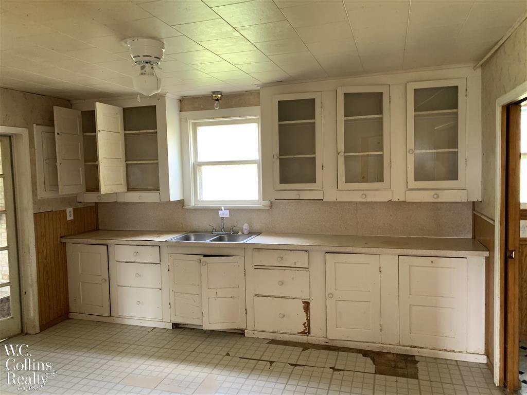4500 South Klug Road Ruth, MI 48470 - Photo 14 of 39