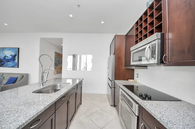 $4,300 | 10327 Termini-San Luis Pass Road, Unit 617, Galveston, TX 77554