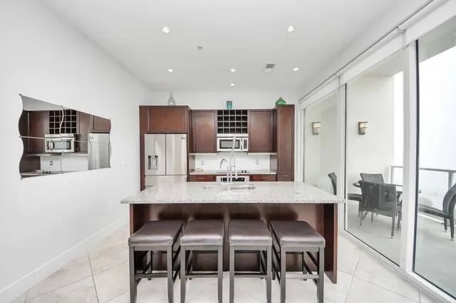 $4,300 | 10327 Termini-San Luis Pass Road, Unit 617, Galveston, TX 77554