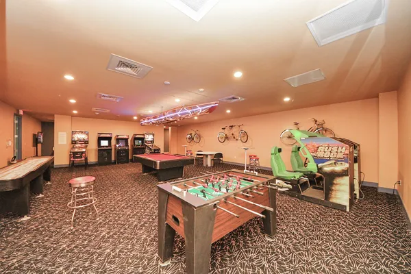 $4,300 | 10327 Termini-San Luis Pass Road, Unit 617, Galveston, TX 77554