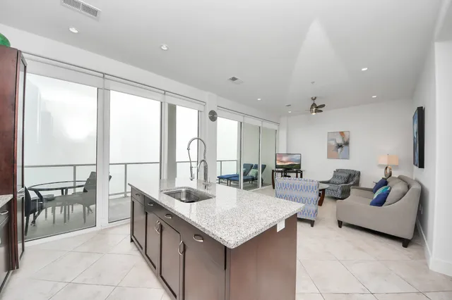 $4,300 | 10327 Termini-San Luis Pass Road, Unit 617, Galveston, TX 77554