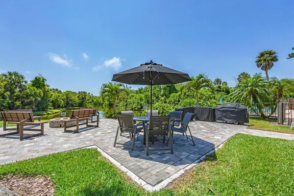 $269,000 | 135 Woodland Place, Osprey, FL 34229