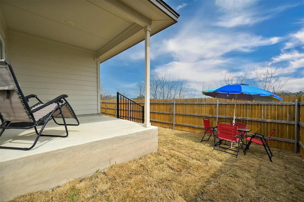 1045 Taggart Trail Jarrell, TX 76537 - Photo 17 of 19