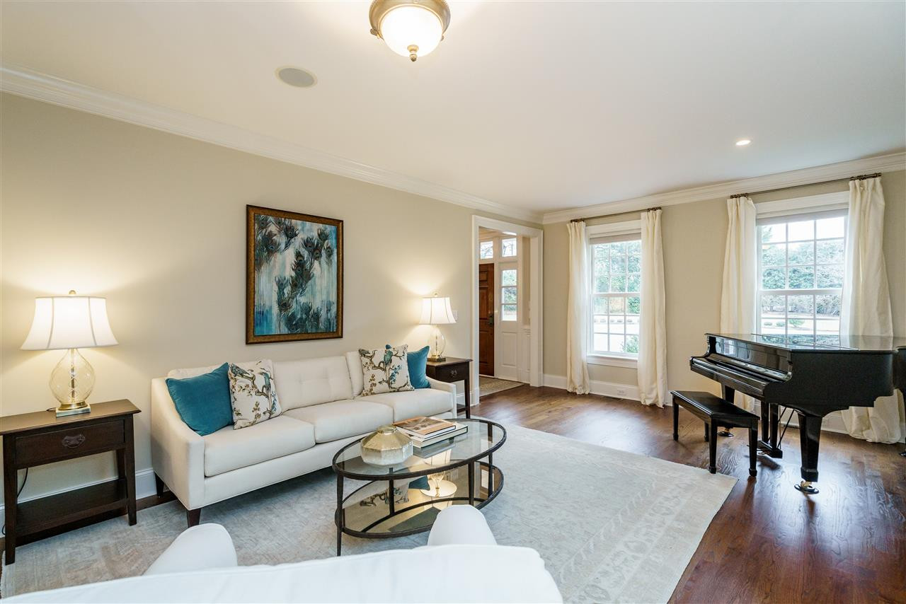 3219 Darien Drive Raleigh, NC 27607 - Photo 6 of 25 Living Room